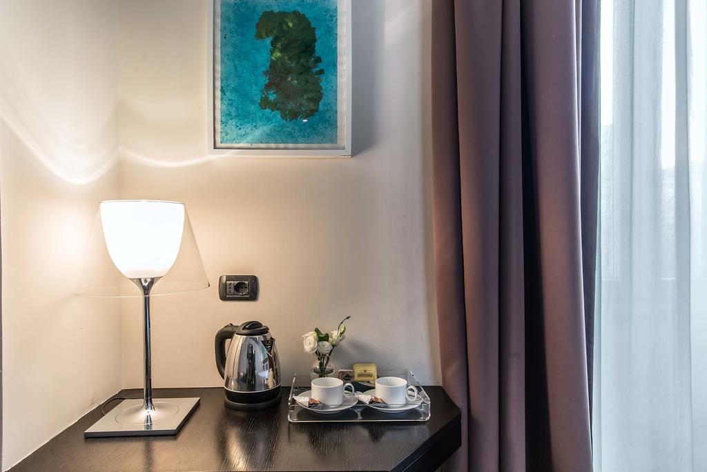 Relais Rione Ponte Hotel โรม ภายนอก รูปภาพ