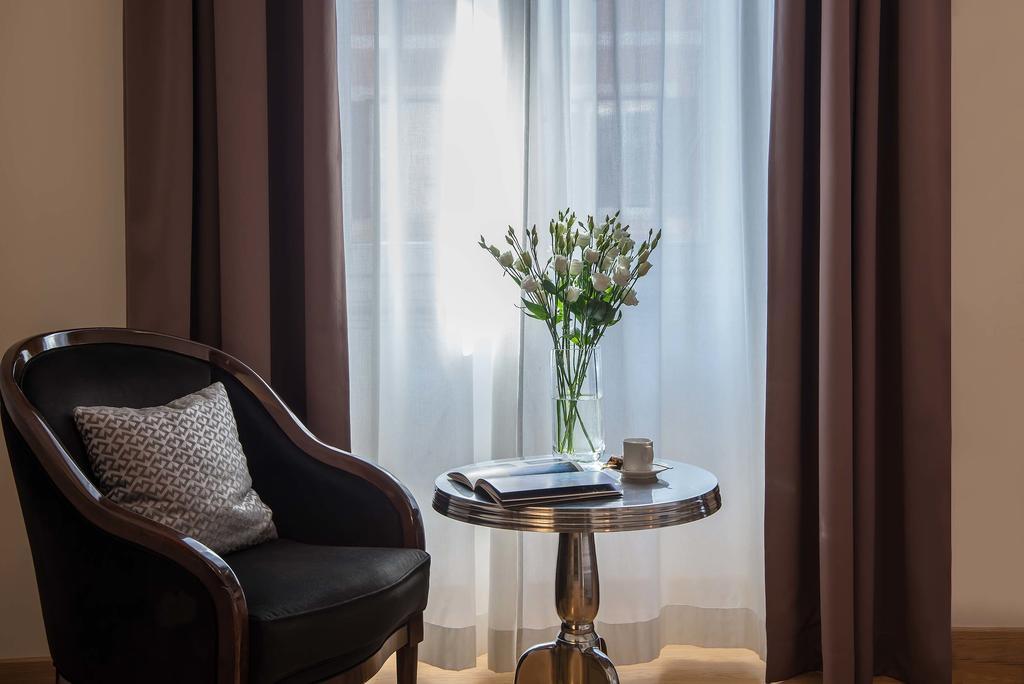 Relais Rione Ponte Hotel โรม ภายนอก รูปภาพ